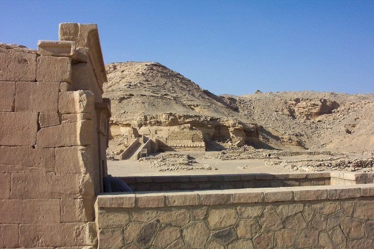 El Kab: The Ancient Egyptian City of Nekheb
