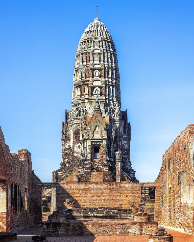 Wat Ratchaburana: A Royal Ayutthaya Buddhist Temple Complex