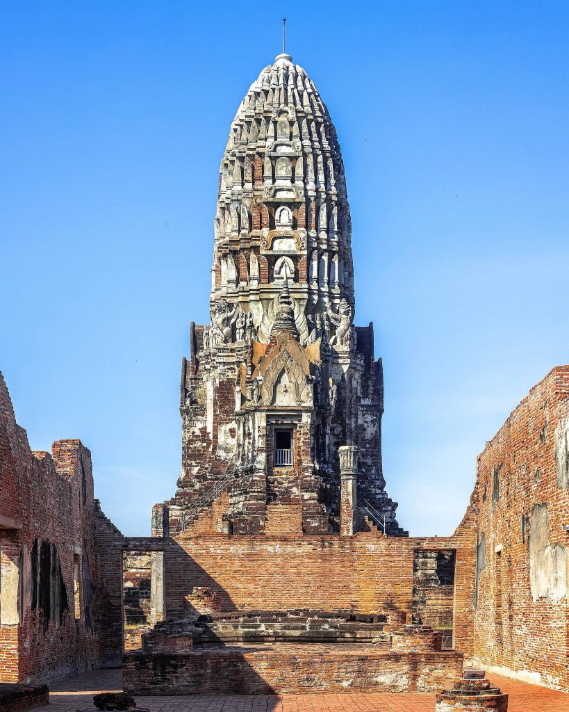 Wat Ratchaburana: A Royal Ayutthaya Buddhist Temple Complex 1 Wat Ratchaburana