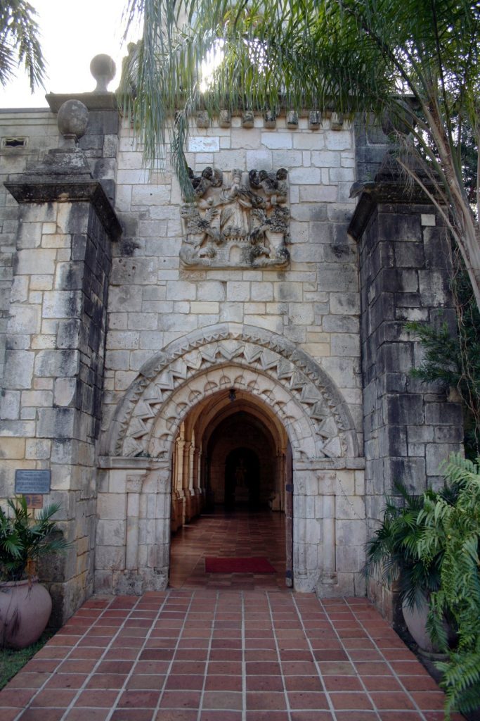 St. Bernard de Clairvaux Church: A Relocated Cistercian Monastery in Florida 1 St. Bernard de Clairvaux Church