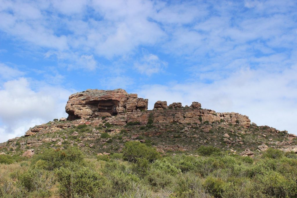 Diepkloof Rock Shelter: A Middle Stone Age Archaeological Site 4 Diepkloof Rock Shelter