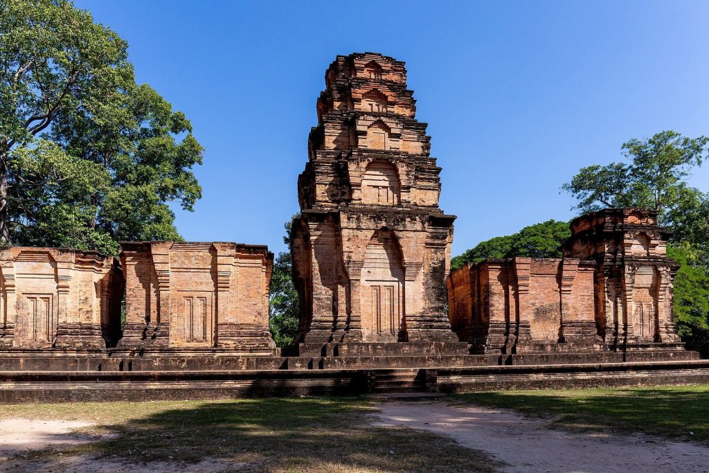 Prasat Kravan: A Tenth-Century Hindu Temple at Angkor 1 Prasat Kravan