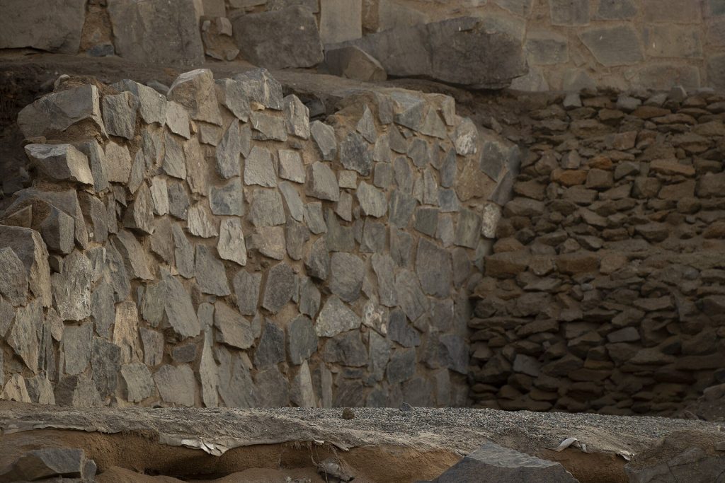 Aspero: A Coastal Center of the Caral-Supe Civilization in Peru 3 Aspero