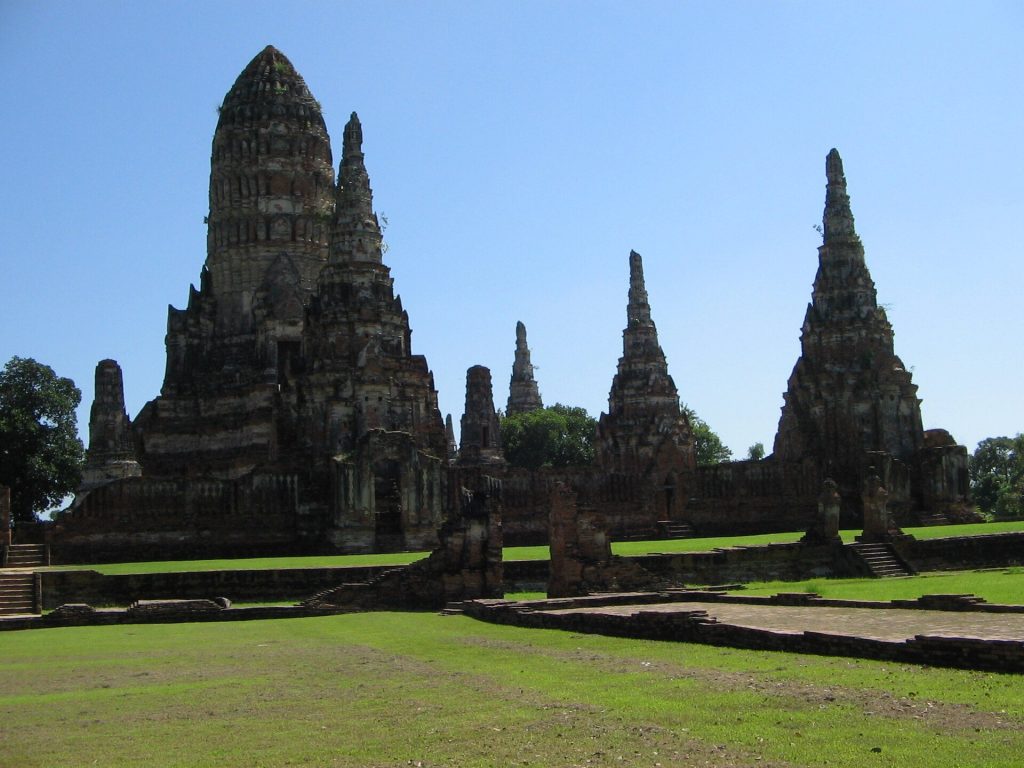 Wat Chaiwatthanaram: A Royal Buddhist Temple of Ayutthaya 4 Wat Chaiwatthanaram