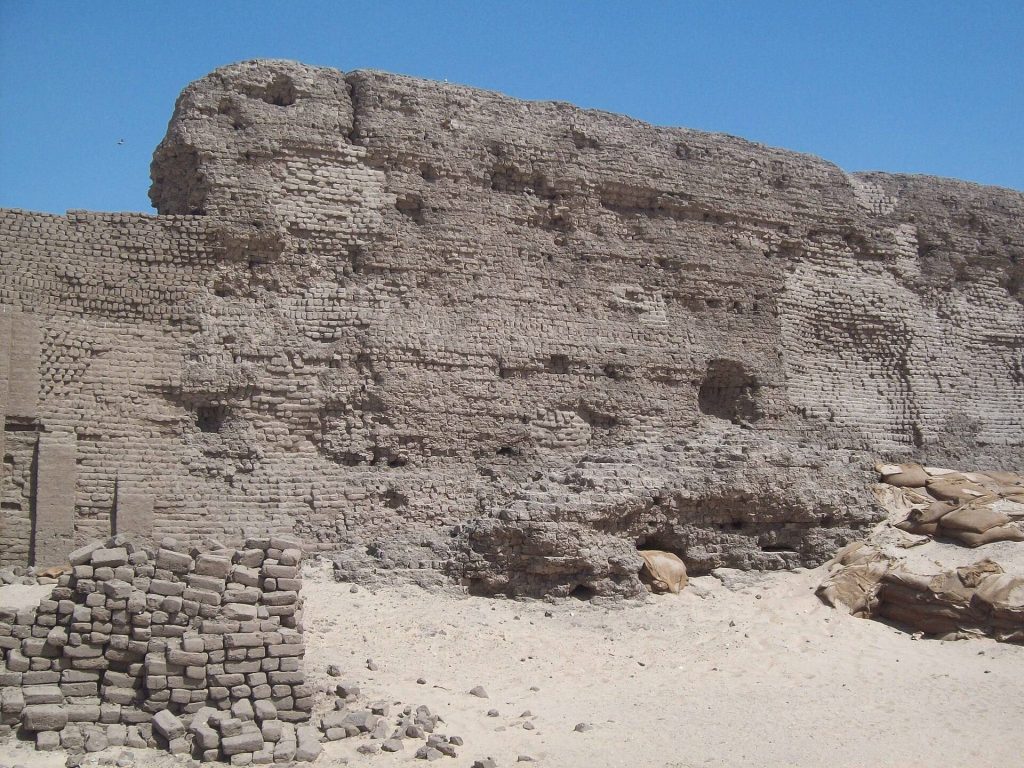 Shunet el Zebib: A Second Dynasty Royal Funerary Enclosure at Abydos 4 Shunet el Zebib