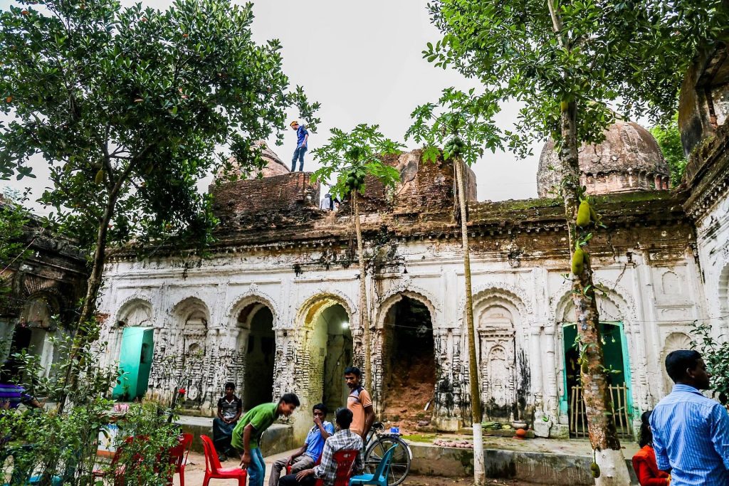 Balihar Rajbari: A Historic Zamindar Estate in Bangladesh 4 Balihar Rajbari
