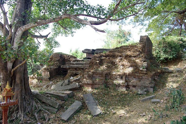 Ak Yum: A Pre-Angkorian Temple-Mountain in Cambodia