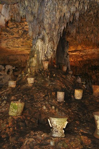 Balankanche: A Maya Ceremonial Cave Complex in Yucatán