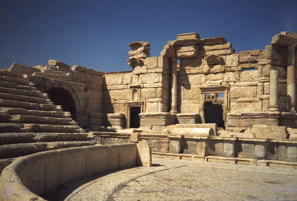 Roman Theatre at Palmyra: A Roman Performance Venue in Syria 4 Roman Theatre at Palmyra