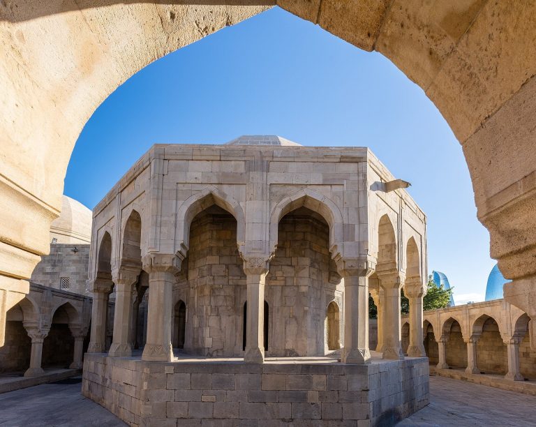 Divankhana: A Fifteenth-Century Pavilion of Uncertain Court Function