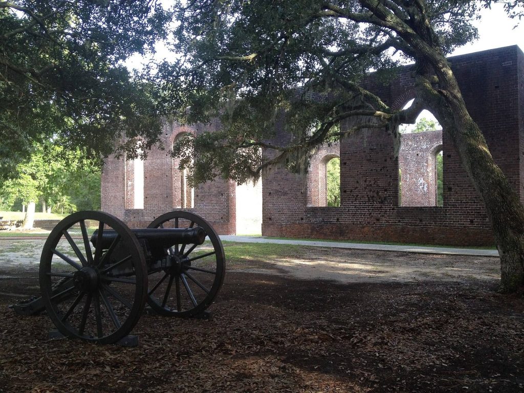 Brunswick Town: Colonial Port and Political Center in North Carolina 5 Brunswick Town