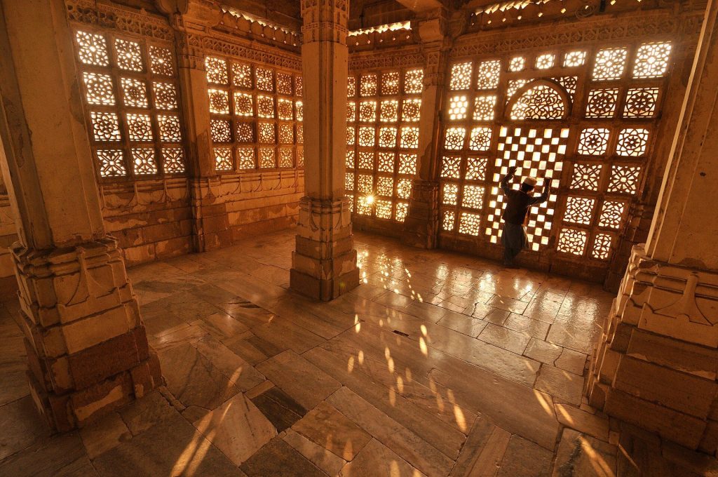 Sarkhej Roza: A Sufi Mosque-and-Tomb Complex in Gujarat 2 Sarkhej Roza