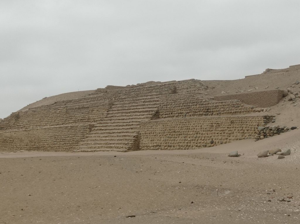 Bandurria, Peru: A Late Preceramic Monumental Center 3 Bandurria, Peru