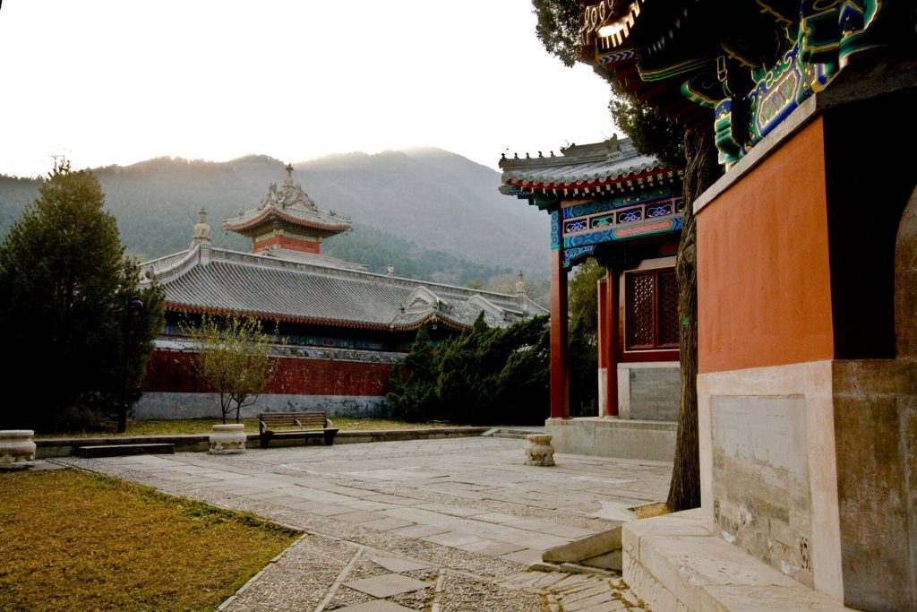Temple of Azure Clouds: A Buddhist Temple Complex in Beijing 4 Temple of Azure Clouds