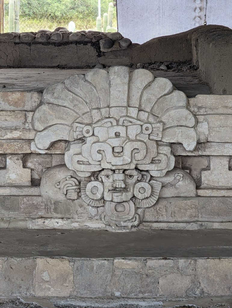 Lambityeco: A Zapotec Salt-Production and Ceremonial Center 3 Lambityeco