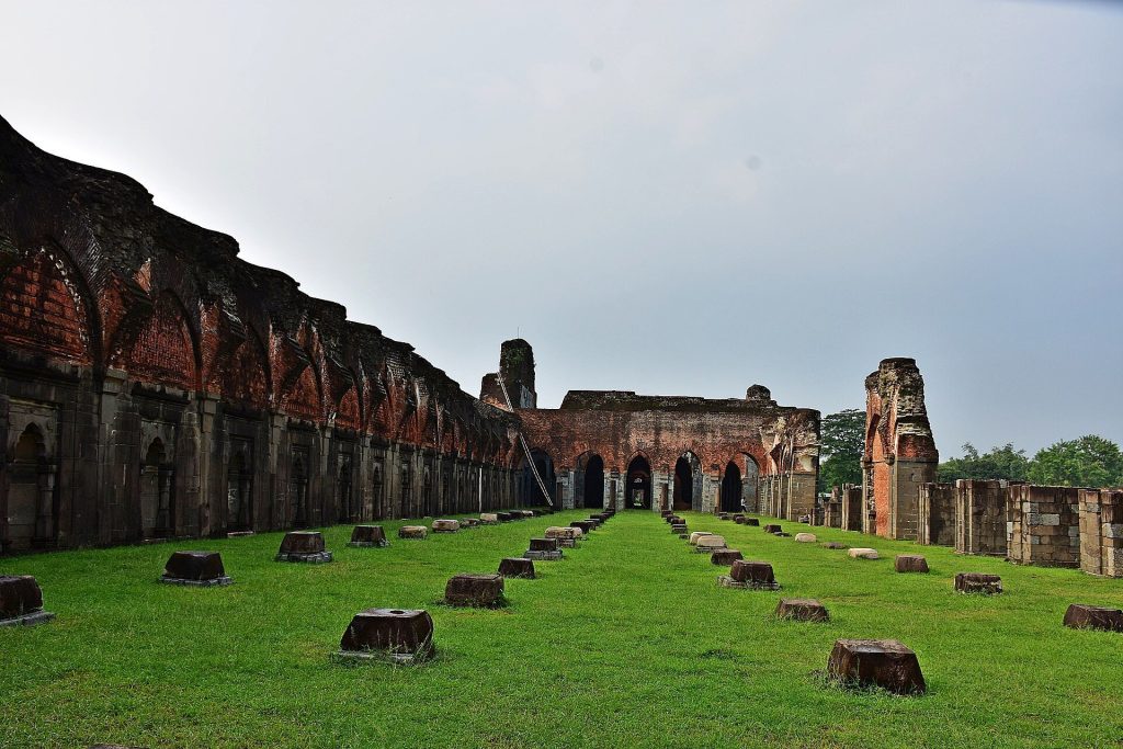 Adina Mosque: A Royal Congregational Mosque of the Bengal Sultanate 2 Adina Mosque