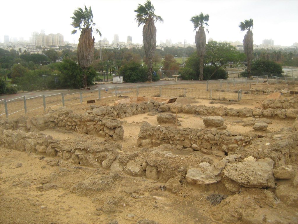 Tell Qasile: A Philistine Port City in Tel Aviv-Yafo 1 Tell Qasile