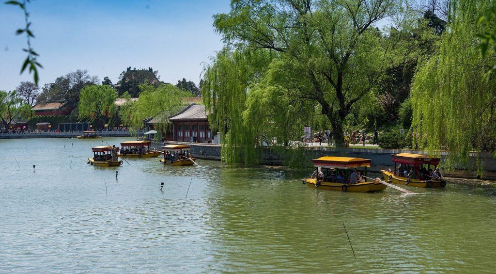 Beihai Park: An Imperial Garden and Public Park in Beijing 2 Beihai Park