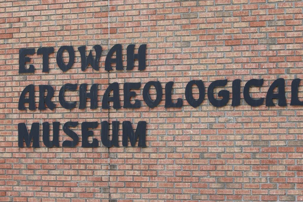 Etowah Indian Mounds: A Mississippian Ceremonial and Political Center in Georgia 2 Etowah Indian Mounds
