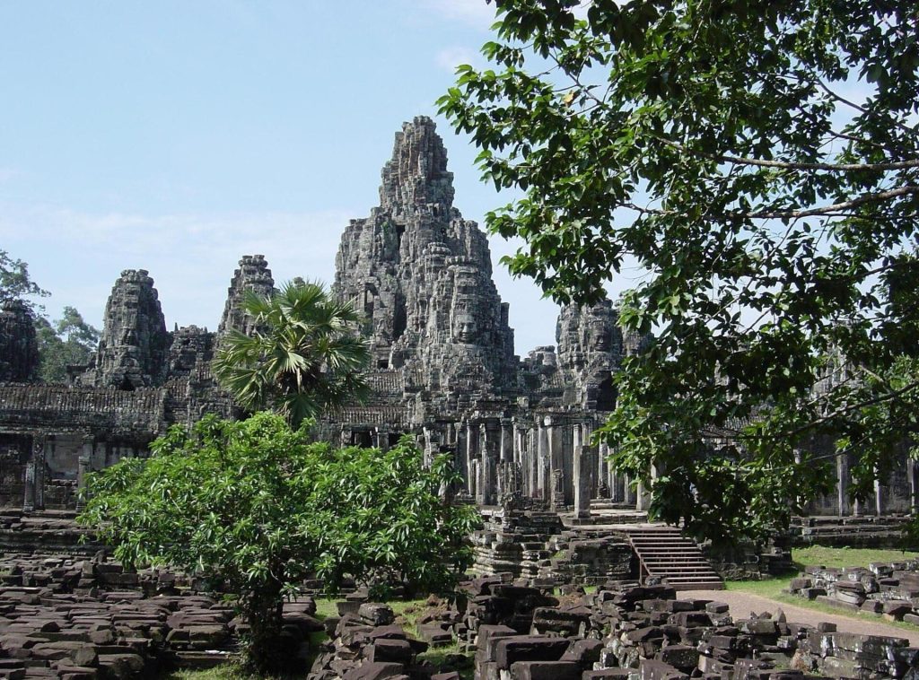 Angkor Thom: The Khmer Empire’s Great Capital City 1 Angkor Thom