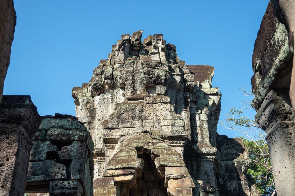 Preah Khan: A Buddhist and Hindu Temple Complex at Angkor 5 Preah Khan
