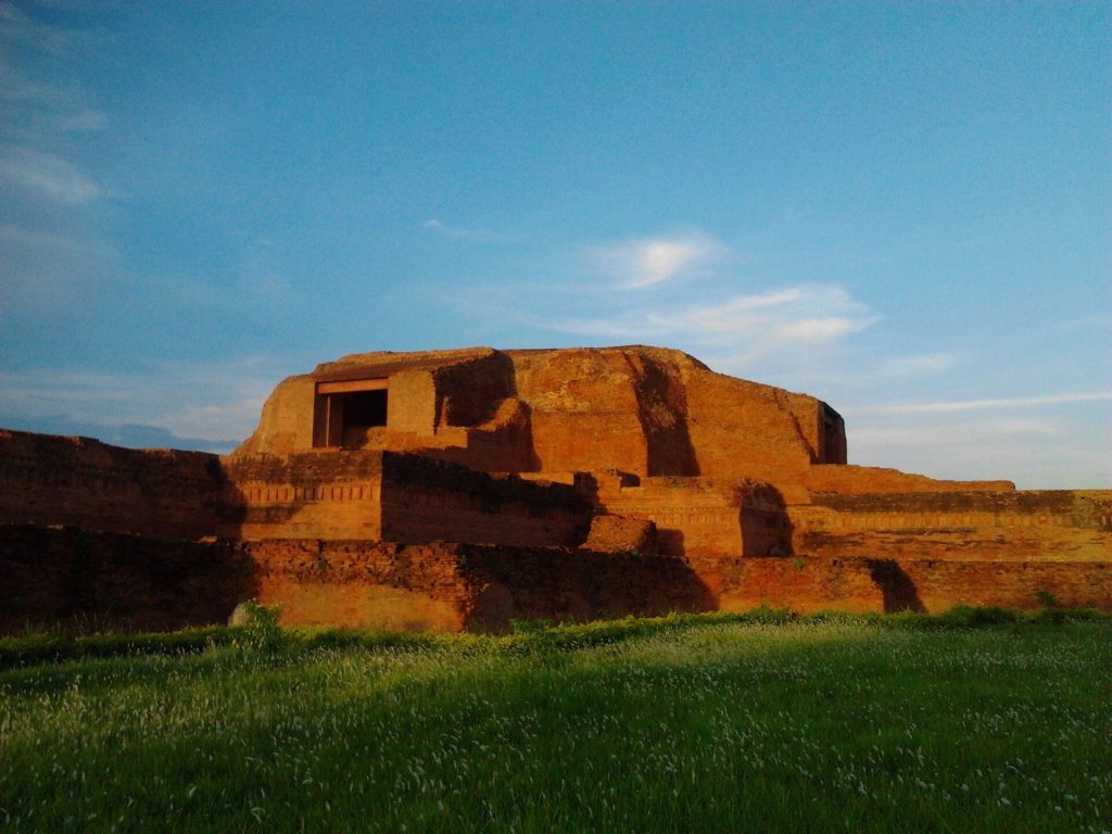 Vikramaśīla University: A Pala Buddhist Monastic University in Bihar 1 Vikramaśīla University