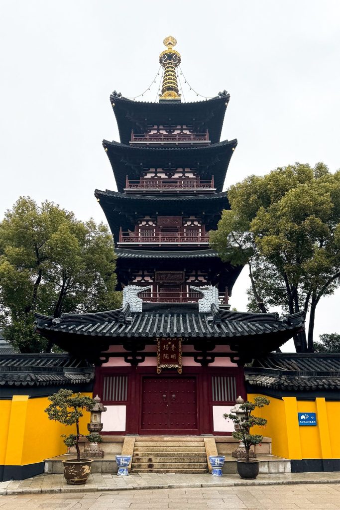 Hanshan Temple: A Historic Chan Buddhist Temple in Suzhou 2 Hanshan Temple
