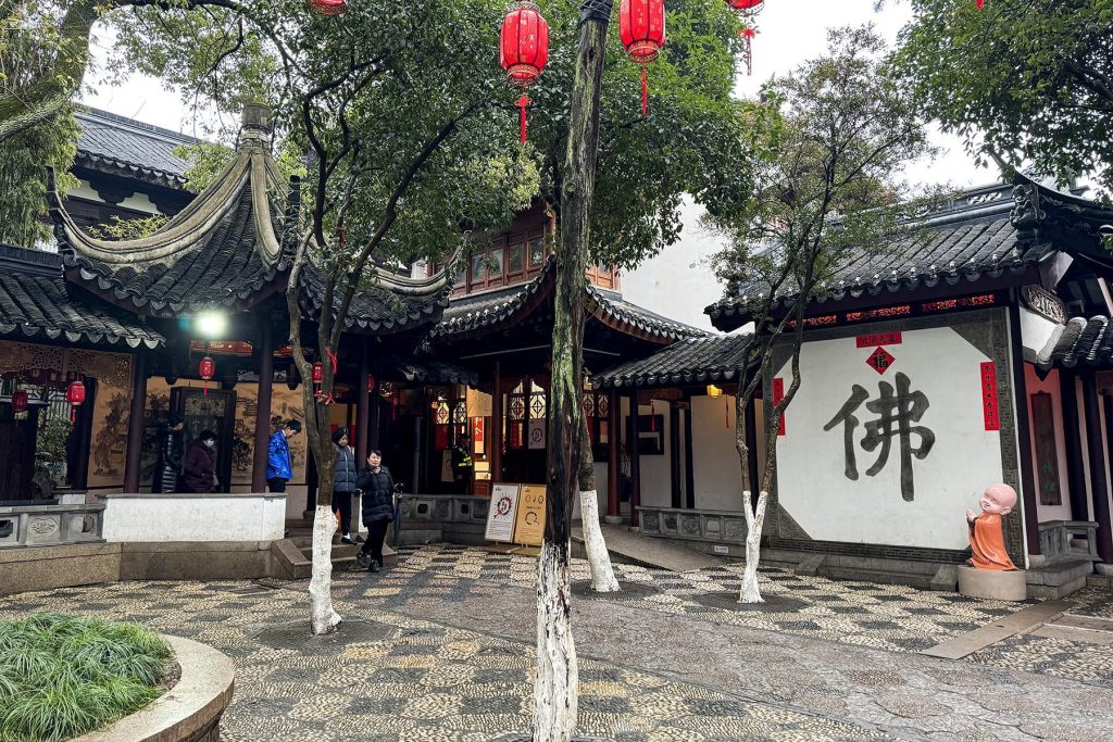 Hanshan Temple: A Historic Chan Buddhist Temple in Suzhou 3 Hanshan Temple