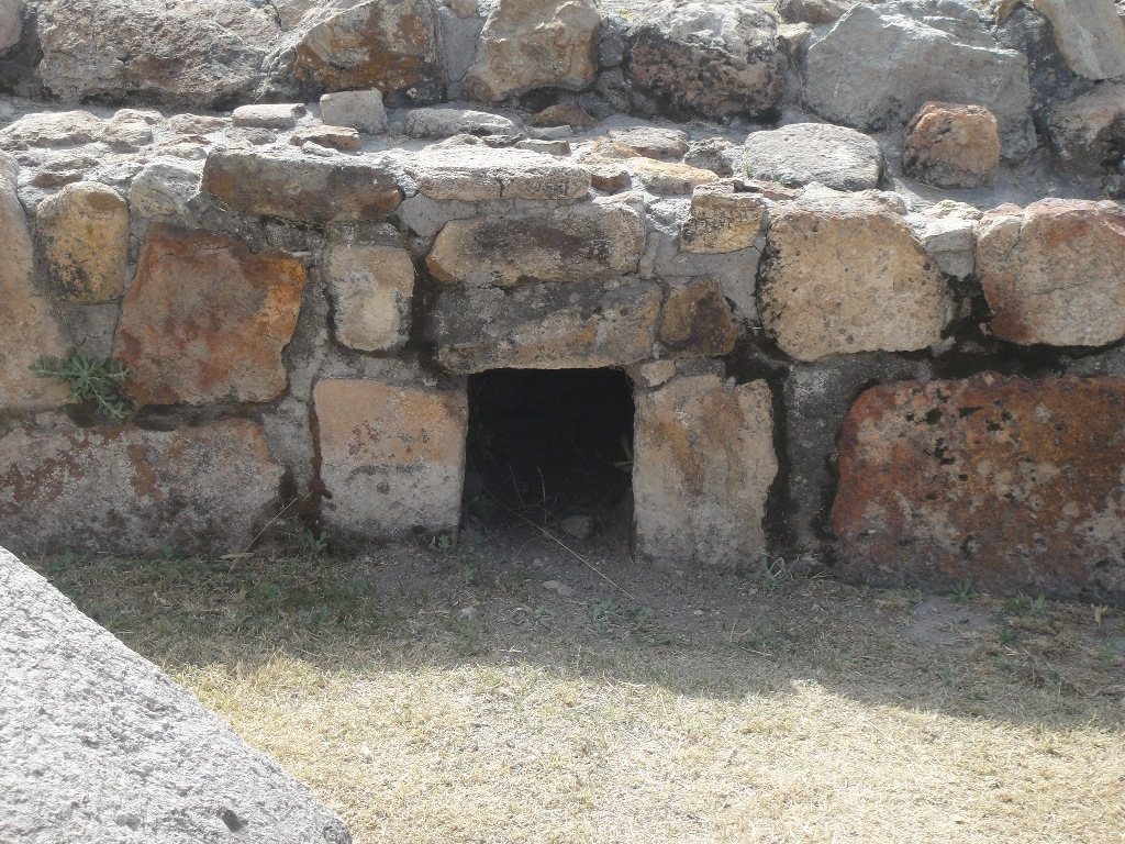 Plazuelas: A Pre-Hispanic Civic-Religious Center in Guanajuato 4 Plazuelas