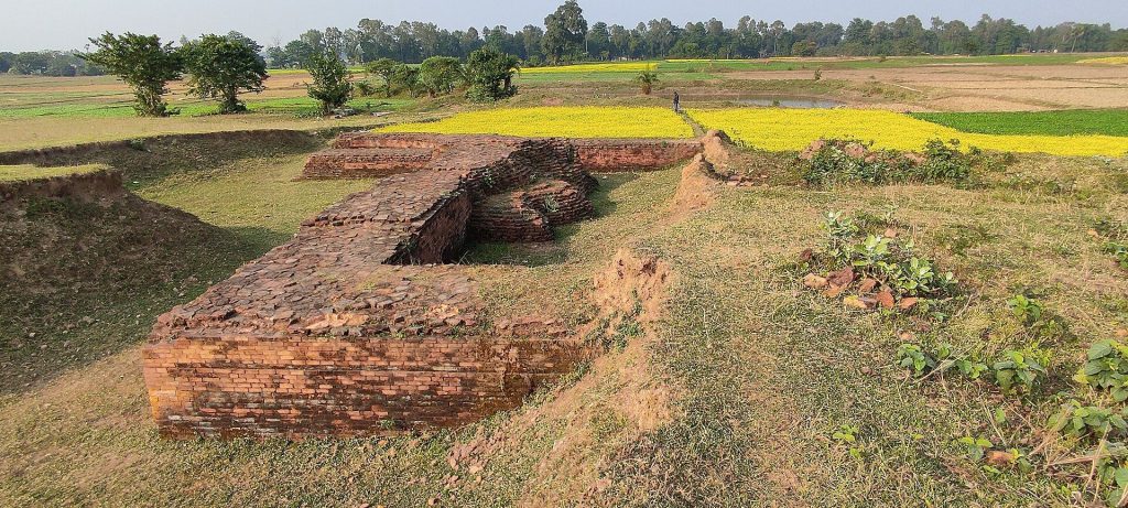 Bangarh: The Ancient City of Koṭivarṣa and Devikot 2 Bangarh