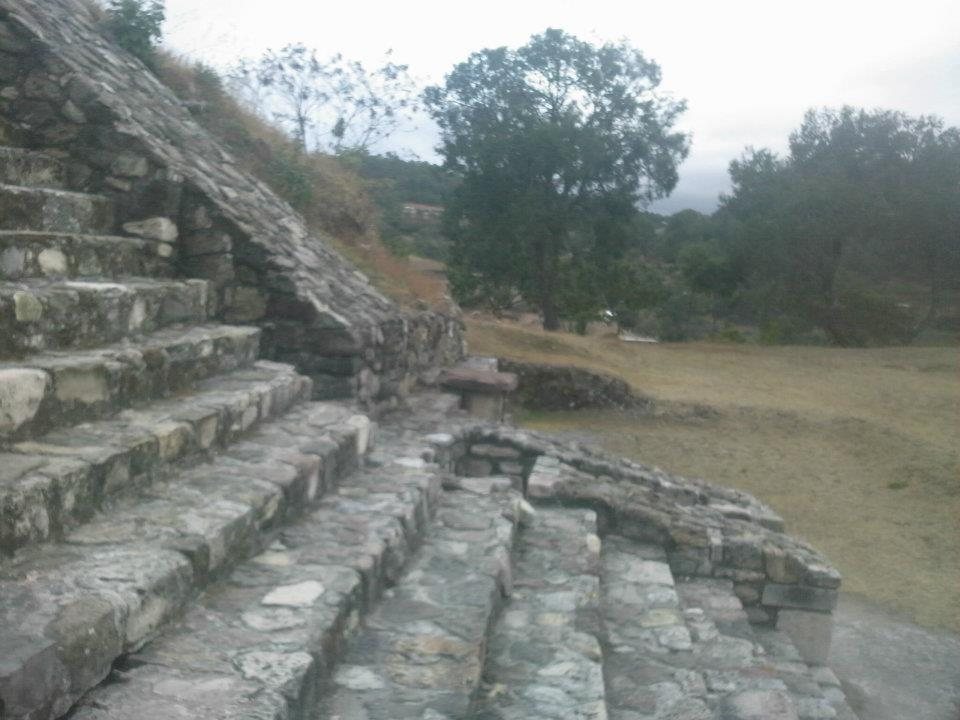 Huamelulpan: A Mixtec Archaeological Center in Oaxaca 1 Huamelulpan