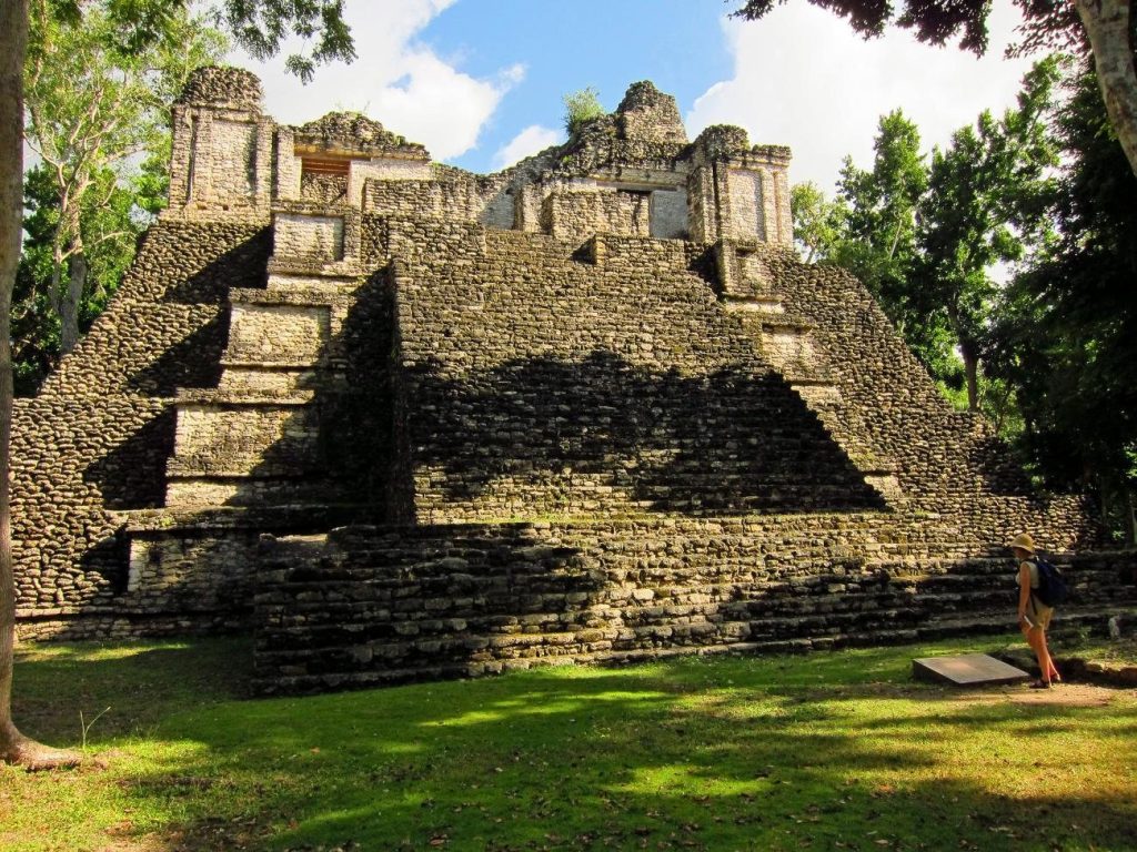 Dzibanche: A Major Maya City and Kaanu'l Dynastic Capital 1 Dzibanche