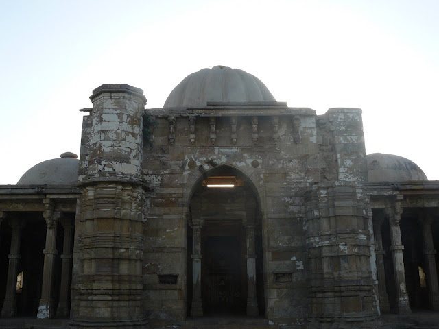 Champaner-Pavagadh Archaeological Park: A Medieval Capital and Sacred Landscape in Gujarat 3 Champaner-Pavagadh Archaeological Park