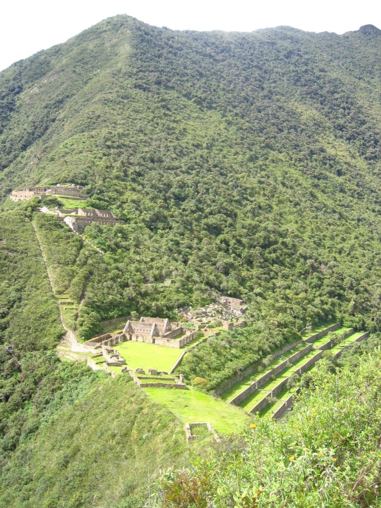 Choquequirao: An Inca Ceremonial and Administrative Complex in Peru 1 Choquequirao