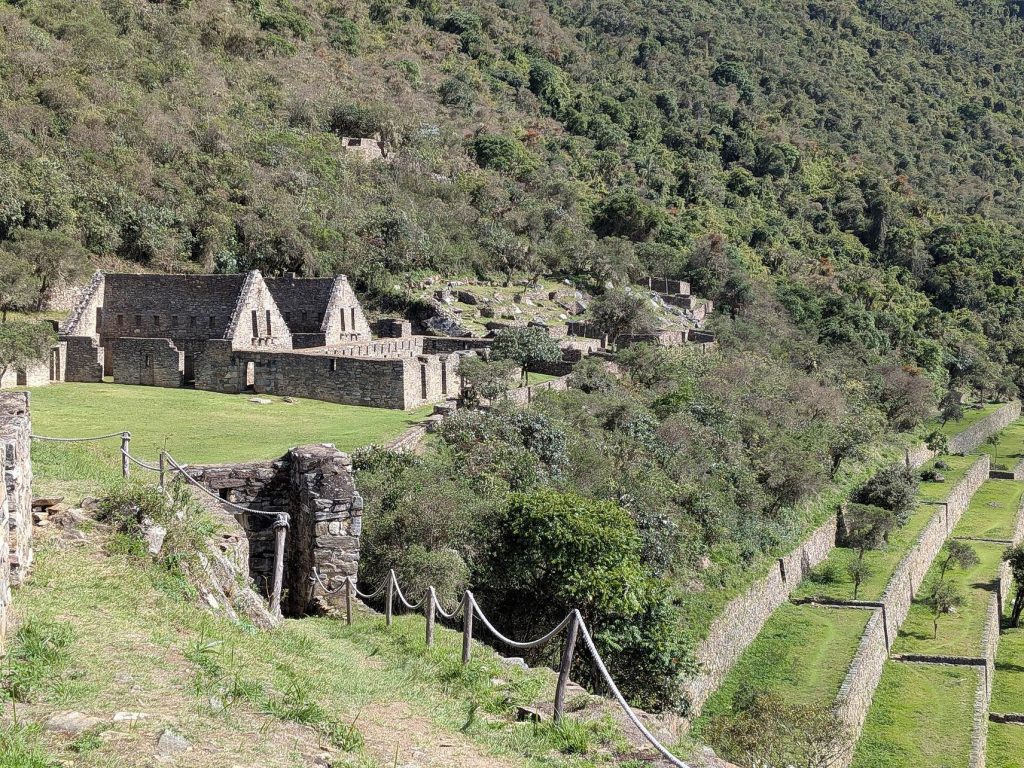 Choquequirao: An Inca Ceremonial and Administrative Complex in Peru 3 Choquequirao