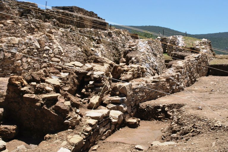 Ixcateopan: A Late Postclassic Ceremonial and Administrative Center in Mexico
