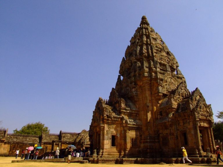 Phanom Rung Historical Park: A Khmer Temple Complex in Thailand