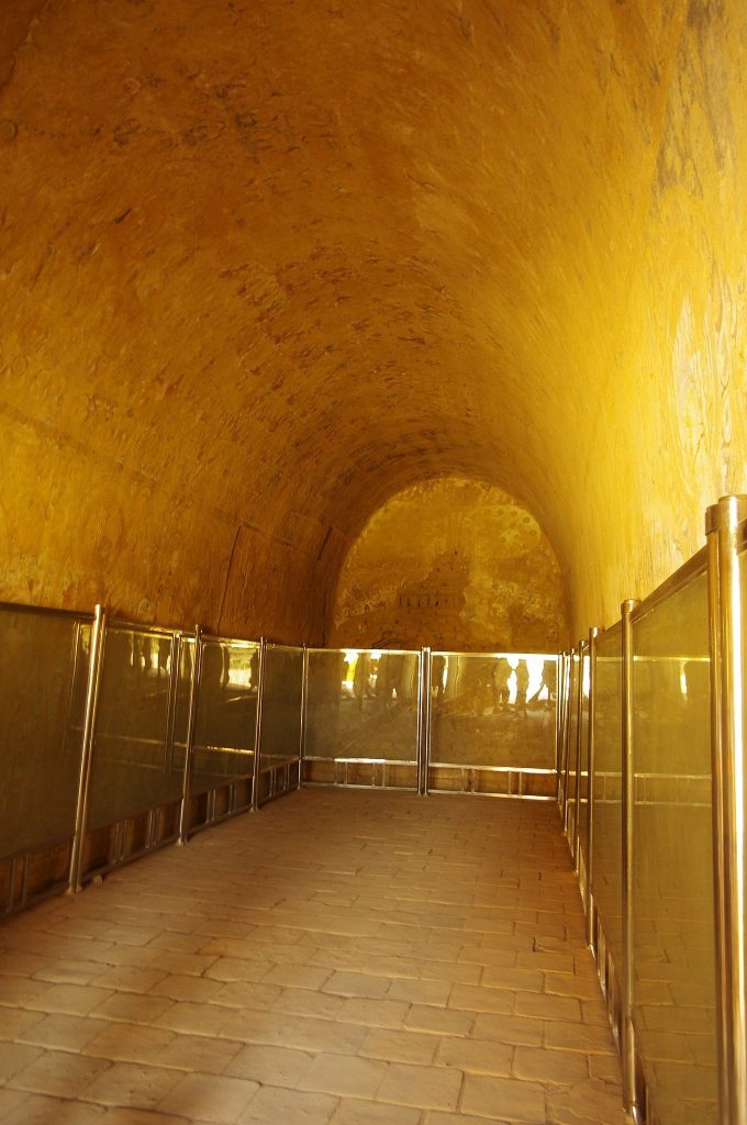 Bezeklik Thousand Buddha Caves: A Buddhist Cave Complex in Xinjiang 2 Bezeklik Thousand Buddha Caves