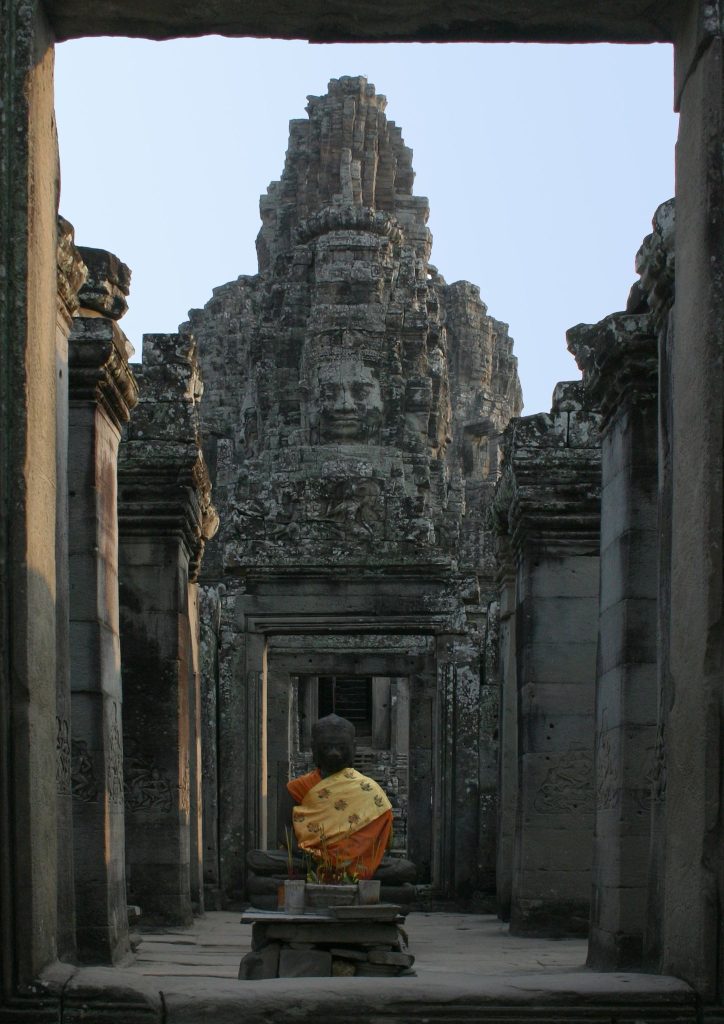 Bayon: The Buddhist State Temple of Angkor Thom 2 Bayon