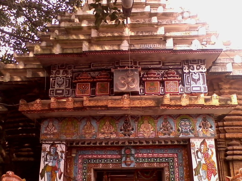 Lingaraja Temple: A Kalinga Hindu Temple in Bhubaneswar 2 Lingaraja Temple
