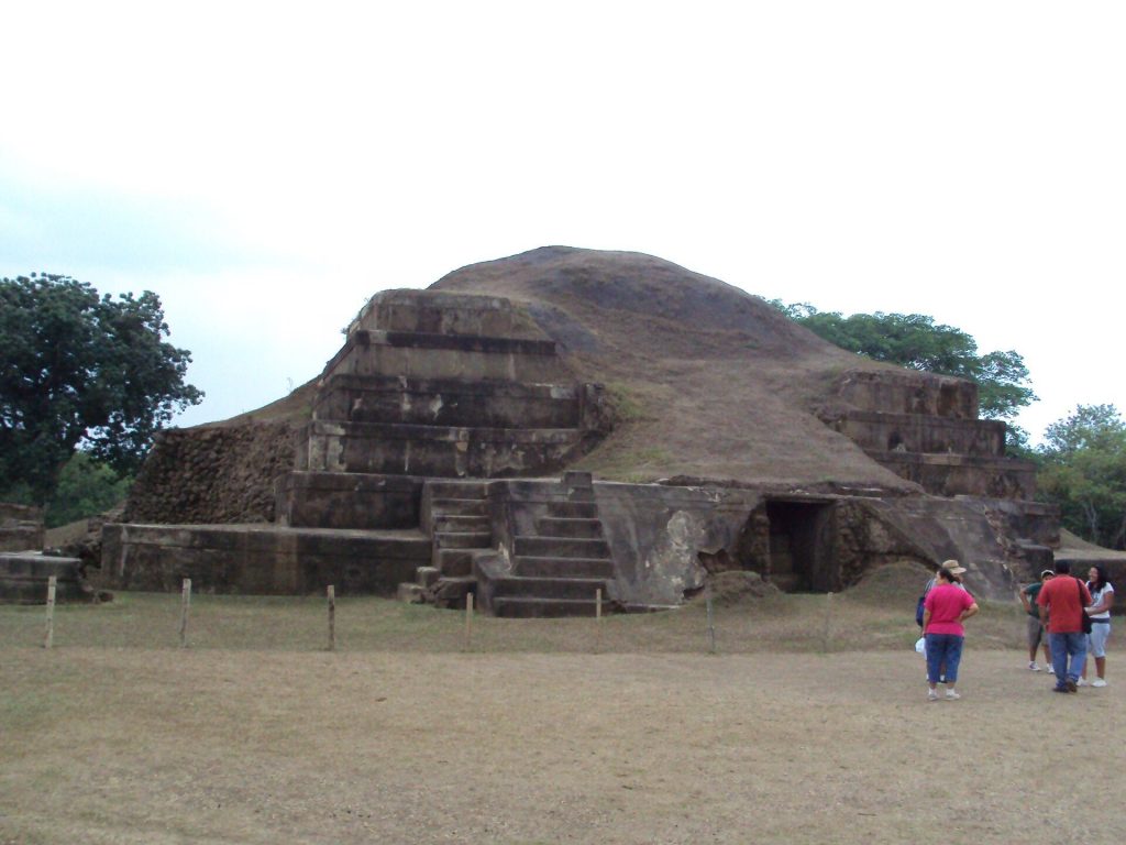 San Andrés, El Salvador: Maya Capital of the Zapotitán Valley 2 San Andrés, El Salvador