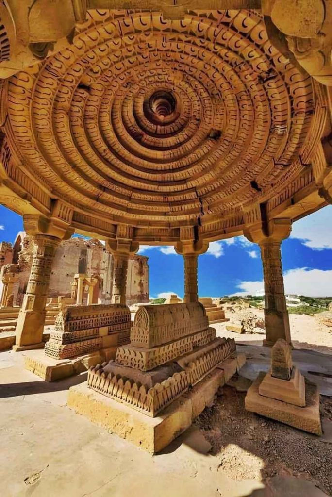 Makli Necropolis: A Historic Funerary Complex in Pakistan 3 Makli Necropolis