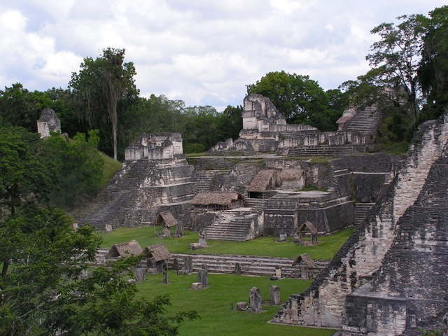 North Acropolis, Tikal: Royal Necropolis of the Mutul Kingdom 2 North Acropolis, Tikal