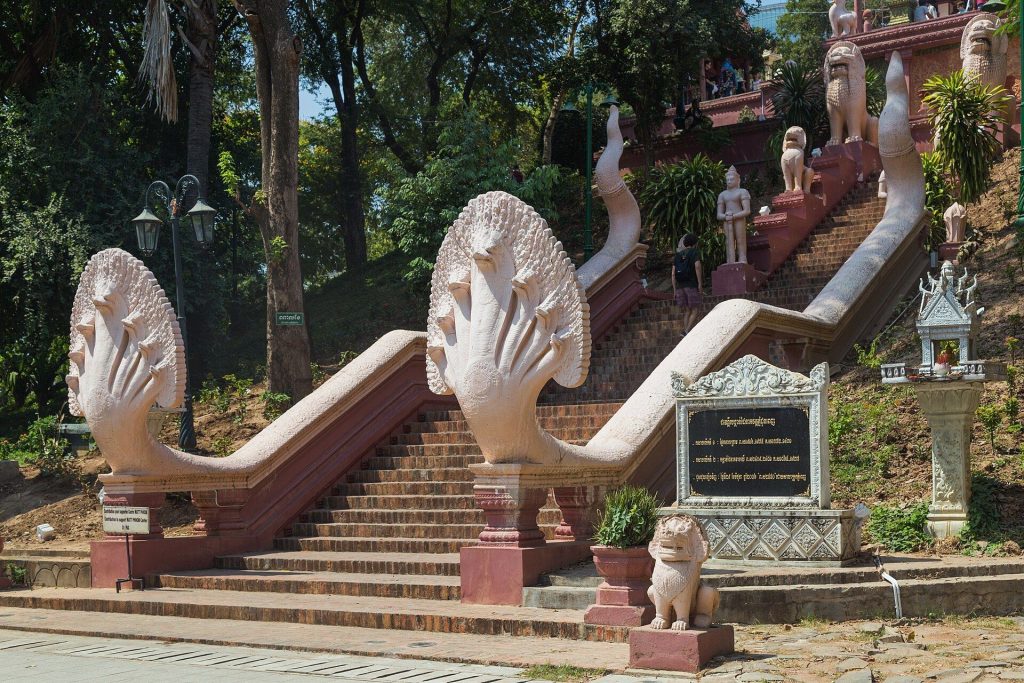 Wat Phnom: A Buddhist Temple and Historical Landmark of Phnom Penh 3 Wat Phnom