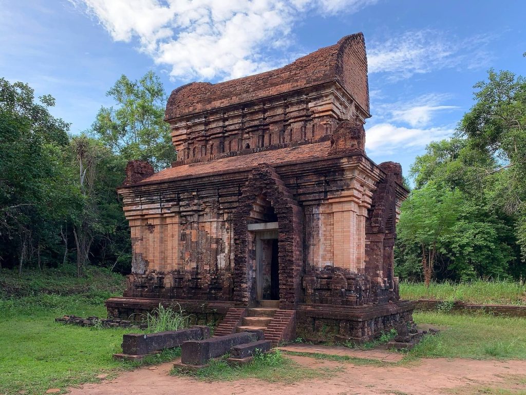 Mỹ Sơn: A Cham Hindu Temple Complex in Vietnam 1 Mỹ Sơn