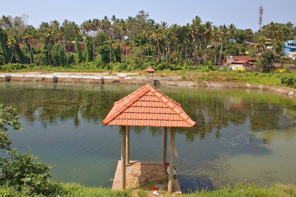 Janardanaswamy Temple: A Vaishnavite Shrine in Varkala, India 2 Janardanaswamy Temple