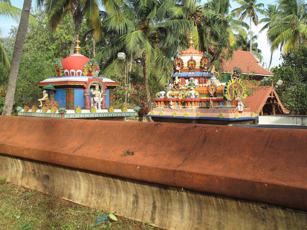 Janardanaswamy Temple: A Vaishnavite Shrine in Varkala, India 3 Janardanaswamy Temple