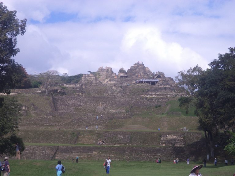 Toniná: Maya City and Capital of the Kingdom of Po