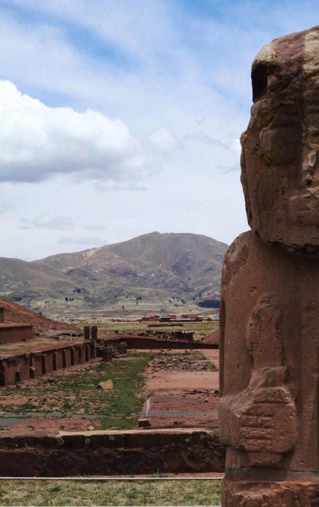 Pumapunku: A Tiwanaku Monumental Platform in Bolivia 2 Pumapunku
