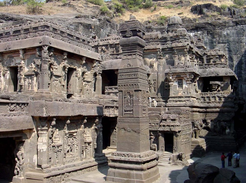 Kailasa Temple, Ellora: A Monolithic Hindu Temple of the Rashtrakuta Period 1 Kailasa Temple, Ellora